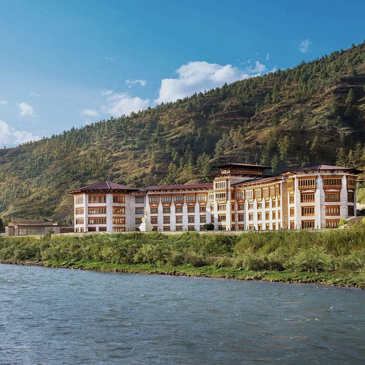 Le Méridien luxury accommodation in Bhutan